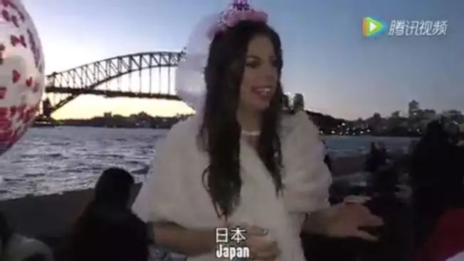 为推广中国汉服，这个小姑娘在澳洲街头的表演惊动了外媒和CCTV！