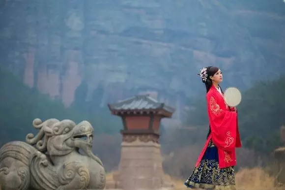 中国汉服之美，已惊艳世界！