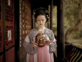 拼多多汉服销量暴增30倍