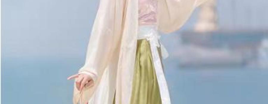 汉服,并不仅仅是因为它光鲜亮丽,更是因为它蕴含的深刻意义
