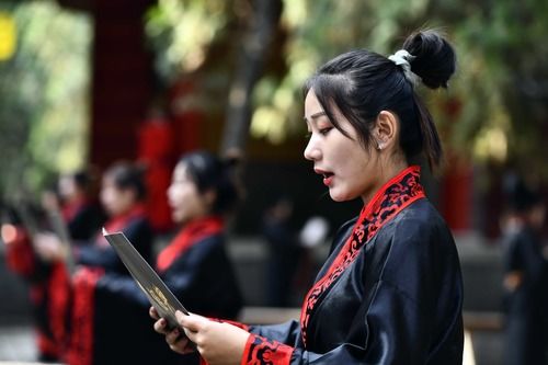 孔子故里首次实现全球“云祭孔” 纪念孔子诞辰2571周年