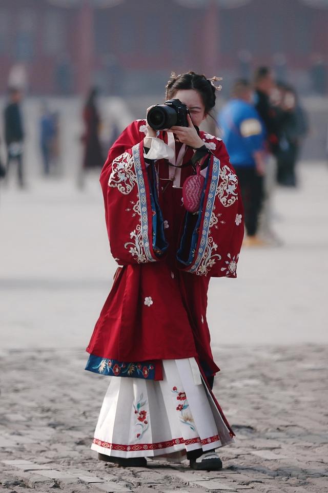 大年初一汉服爱好者相遇在故宫（组图）