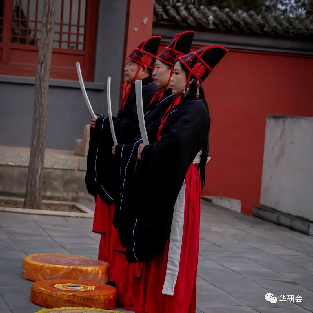 第六届汉服汉礼公祭轩辕黄帝大典在北京平谷轩辕庙举行