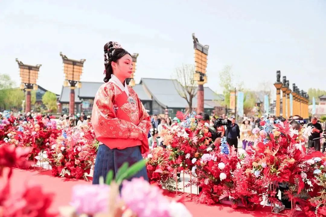 “千年古韵 礼衣华夏”——渭南市文化旅游产业发展大会暨中华郡第二届花朝节启动